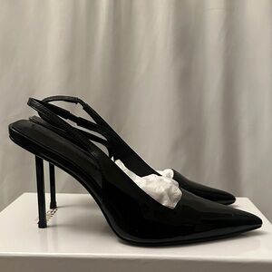 Chic Black Patent Slingback Heels